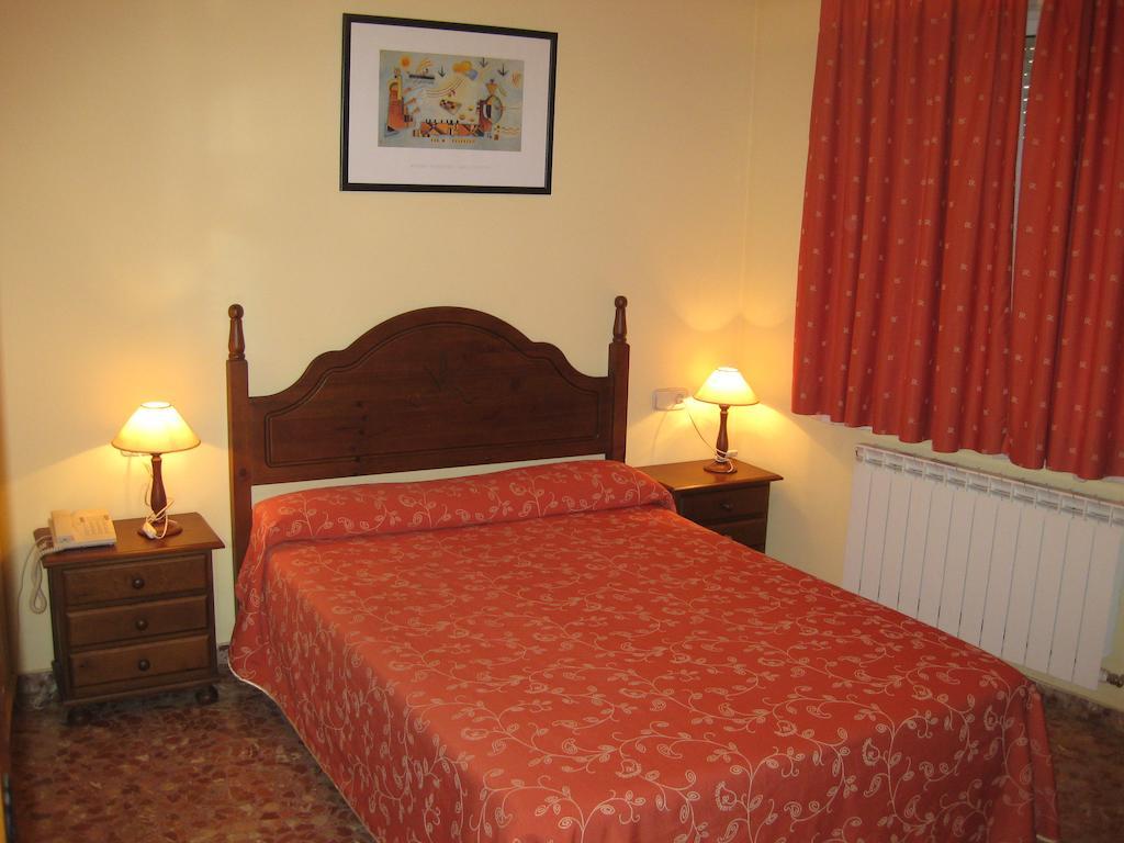 Hostal Alvaro I Alborea Rum bild
